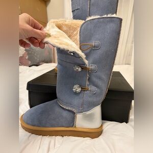 Cape Robbin Blue and Silver Winter Boots